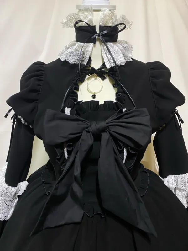 [Marmor] Victorian Kleid mit Halsbuhlband: Schwarz und Weiß