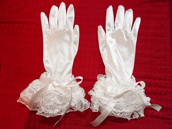 【MARBLE】マーブル　ショートグローブ：白サテン