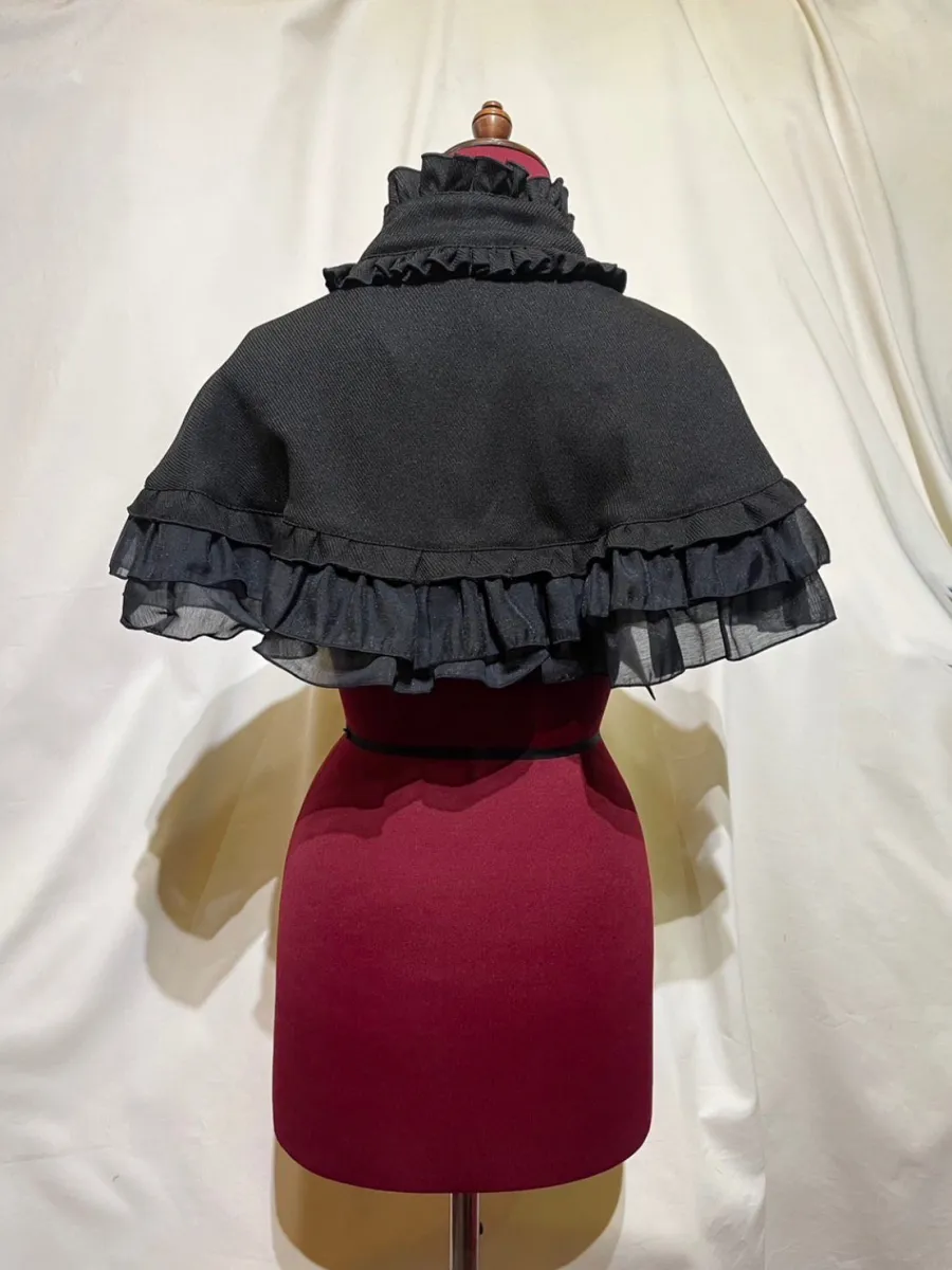 [Mármol] Marble Color Switching Cape British Cape: Black Blue Check