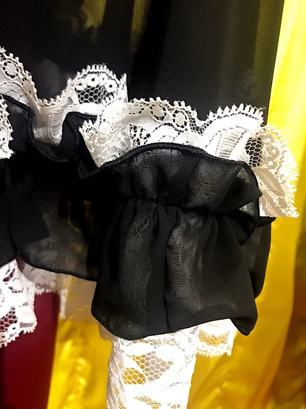 [MARBLE] Marble volume lace ruffle summer cape: black lace