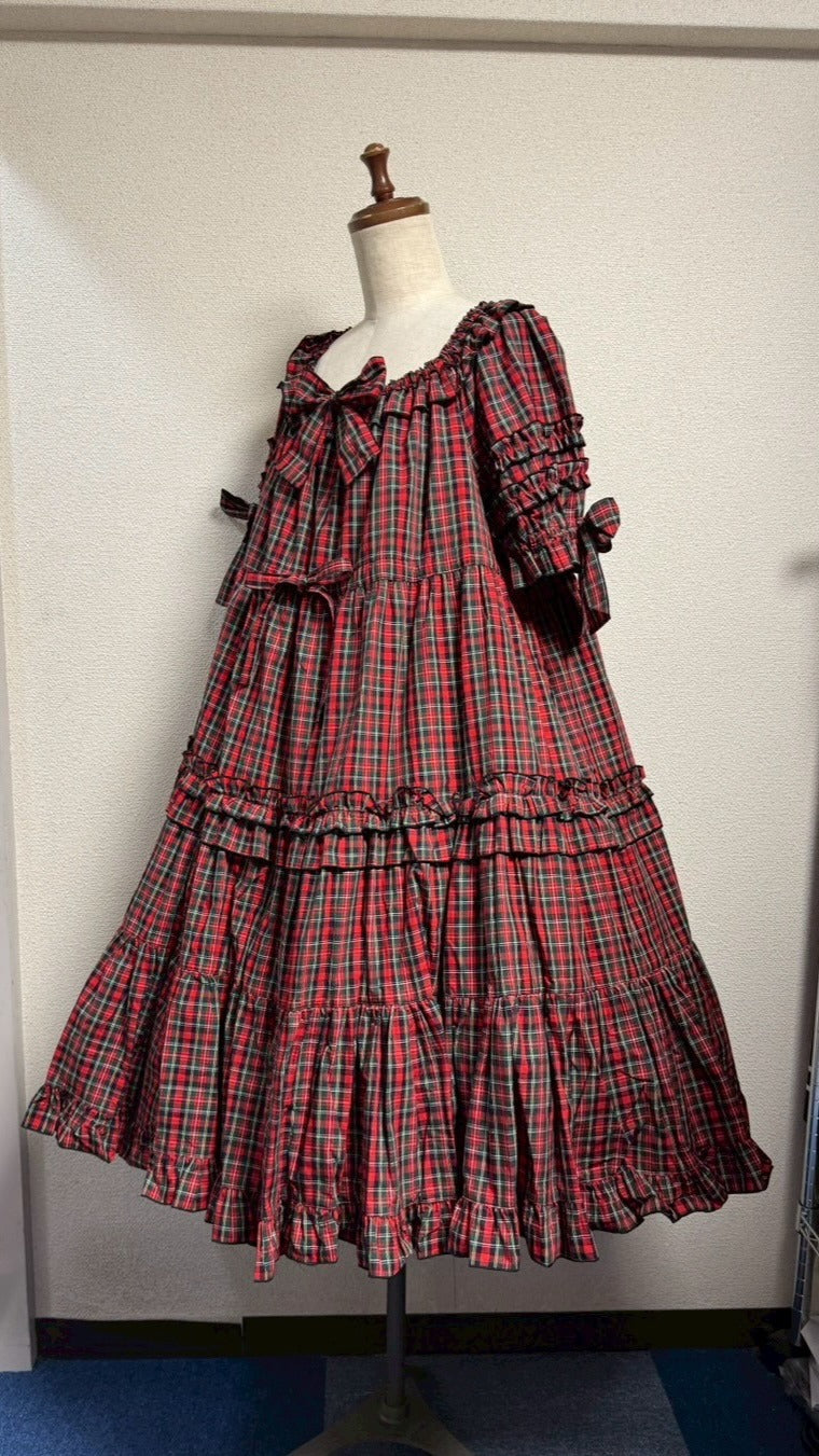 [Caída física] Vestido fruncido con caída física [Cuadros de tartán rojo, largo mini, largo largo]