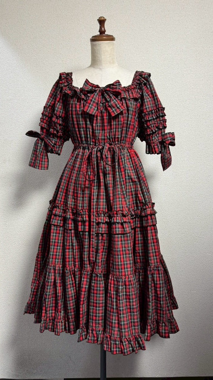 [Caída física] Vestido fruncido con caída física [Cuadros de tartán rojo, largo mini, largo largo]