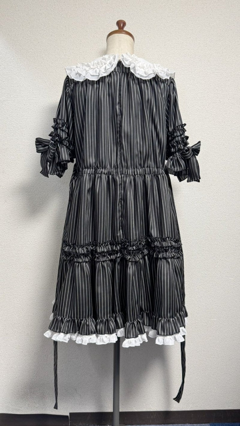 [Physical Drop] Physical drop tea time dress [black and white stripes x white collar]