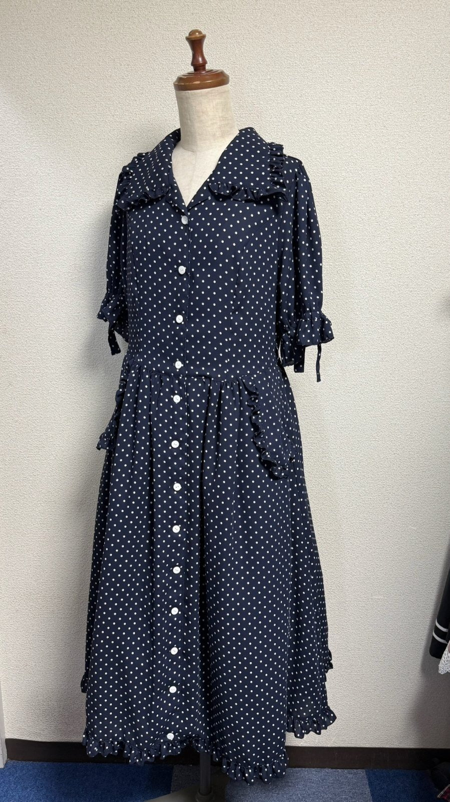 【Physical Drop】フィジカルドロップ　レトロガールワンピース【紺×白水玉】