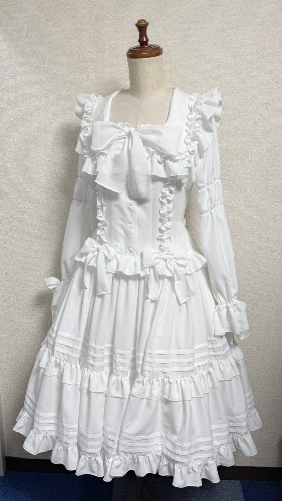 【Physical Drop】フィジカルドロップ　スクエアカラーワンピース【白・2サイズ】