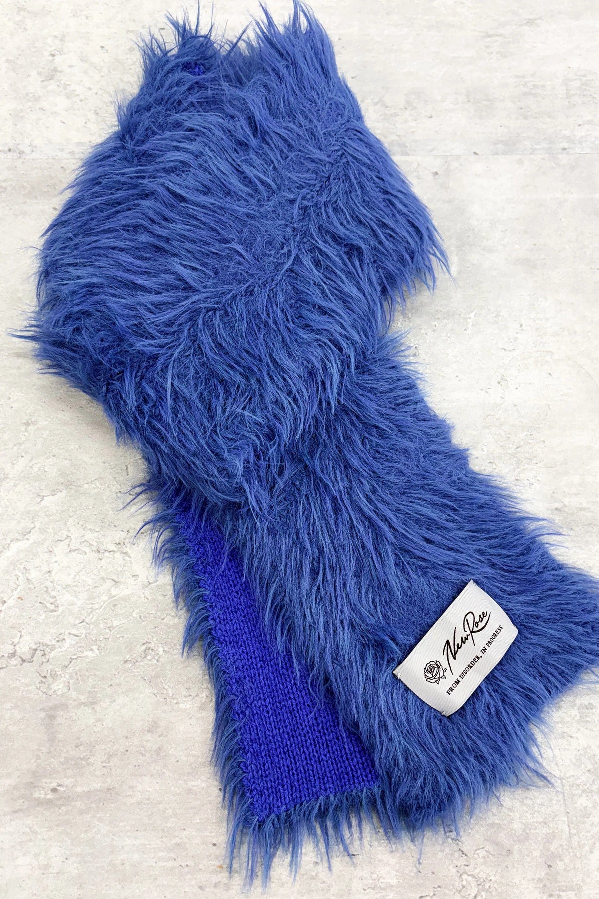 【New Rose】　SHAGGY KNIT NARROW SCARF