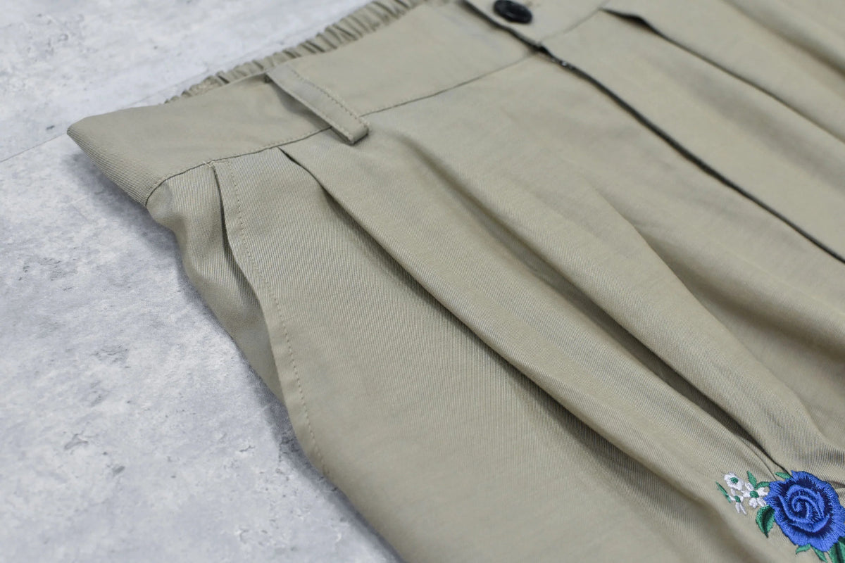 【New Rose】　Embroidery Wrinklework Tuck Pants