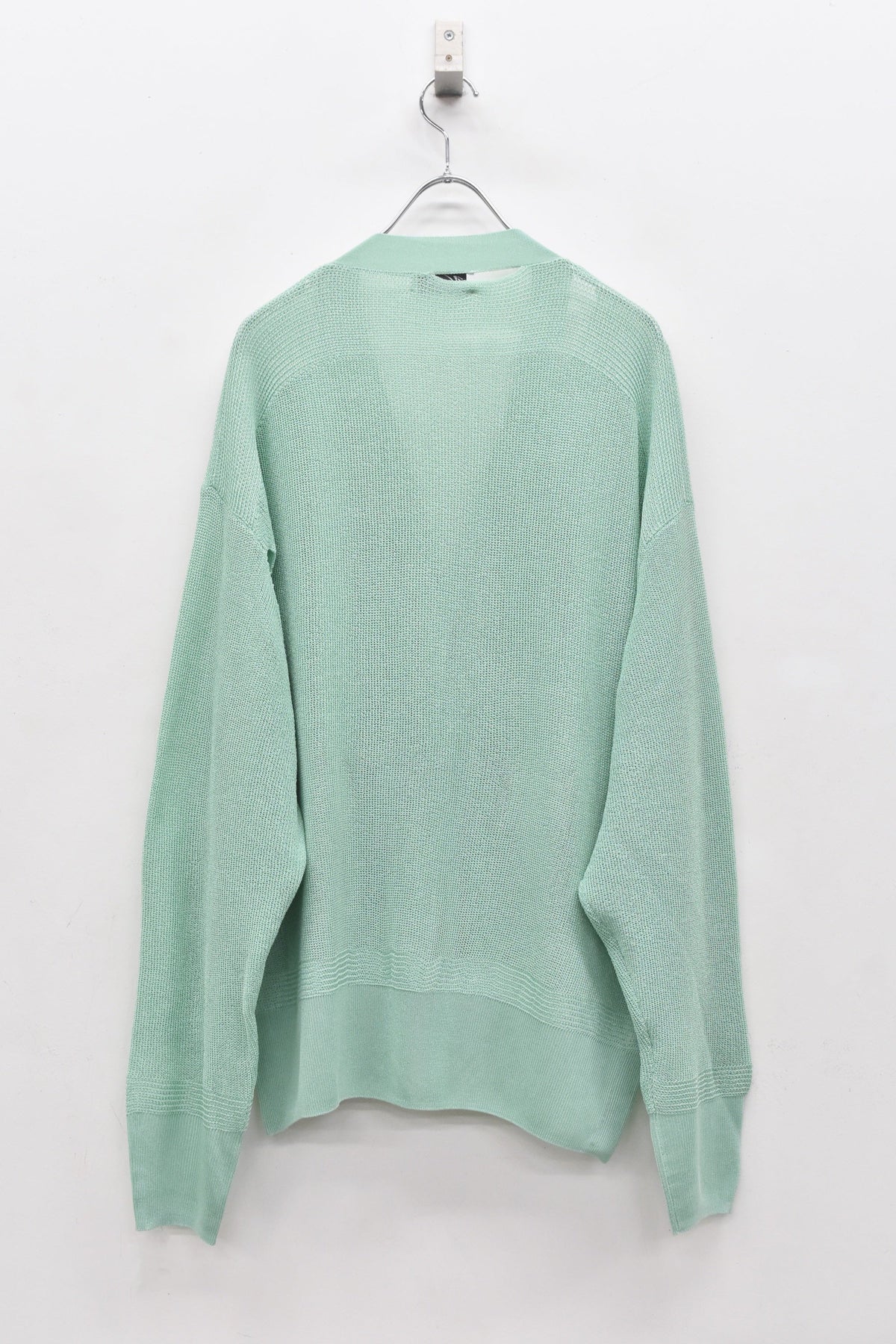 [New Rose]★Now accepting reservations★COMMANDO V NECK CARDIGAN