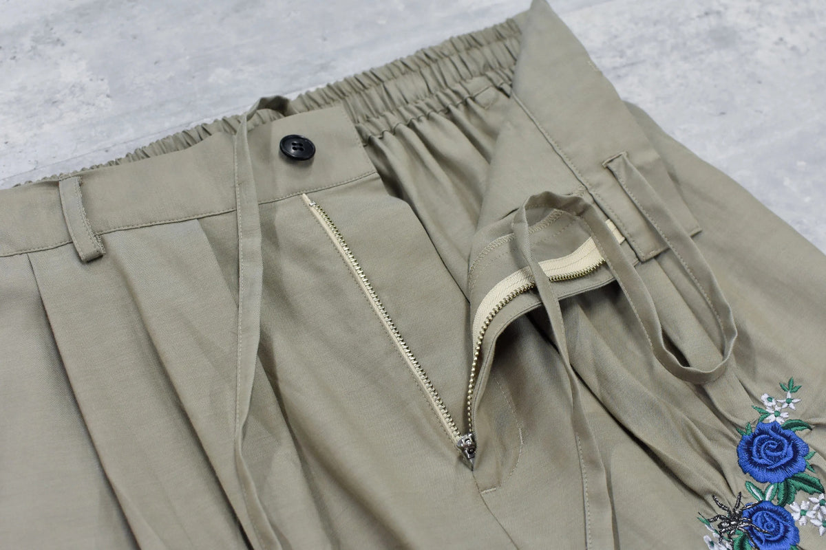 【New Rose】　Embroidery Wrinklework Tuck Pants