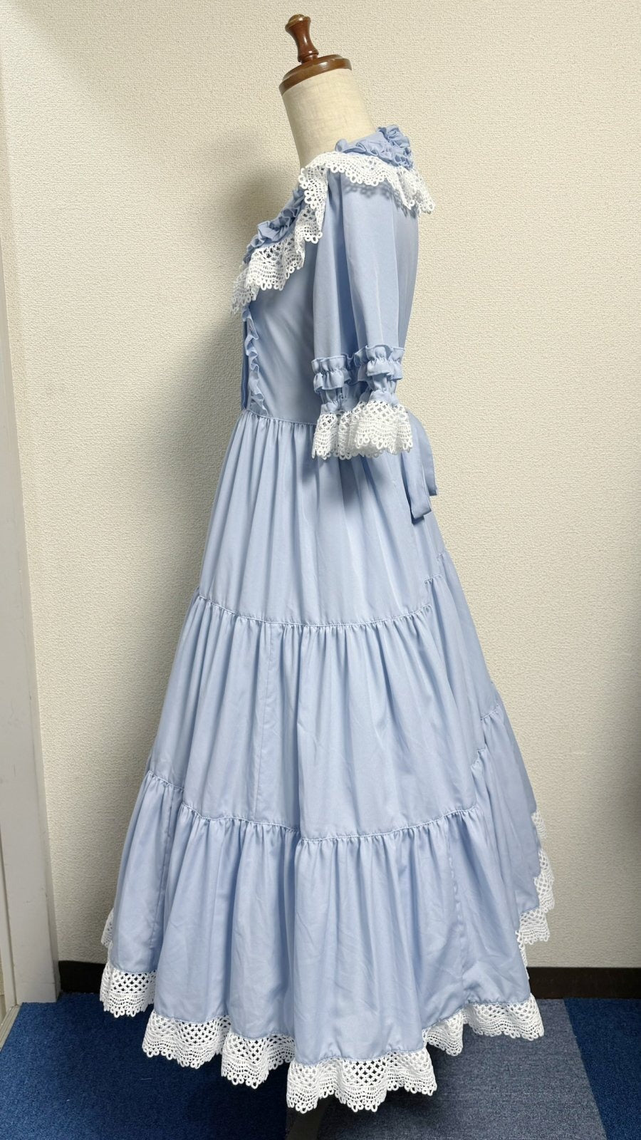 【Physical Drop】フィジカルドロップ　レース衿付きティアードOP【水色】