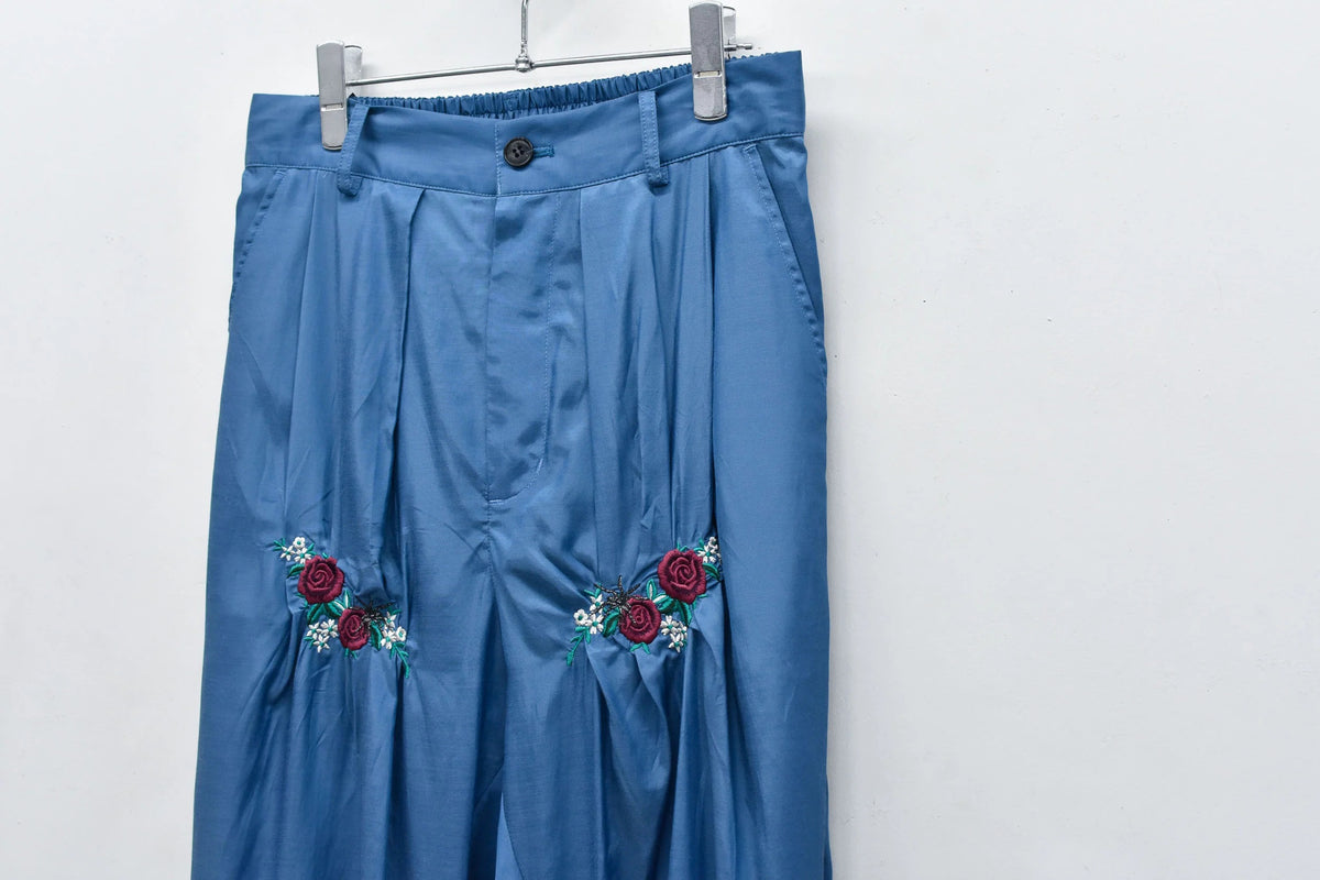 【New Rose】　Embroidery Wrinklework Tuck Pants