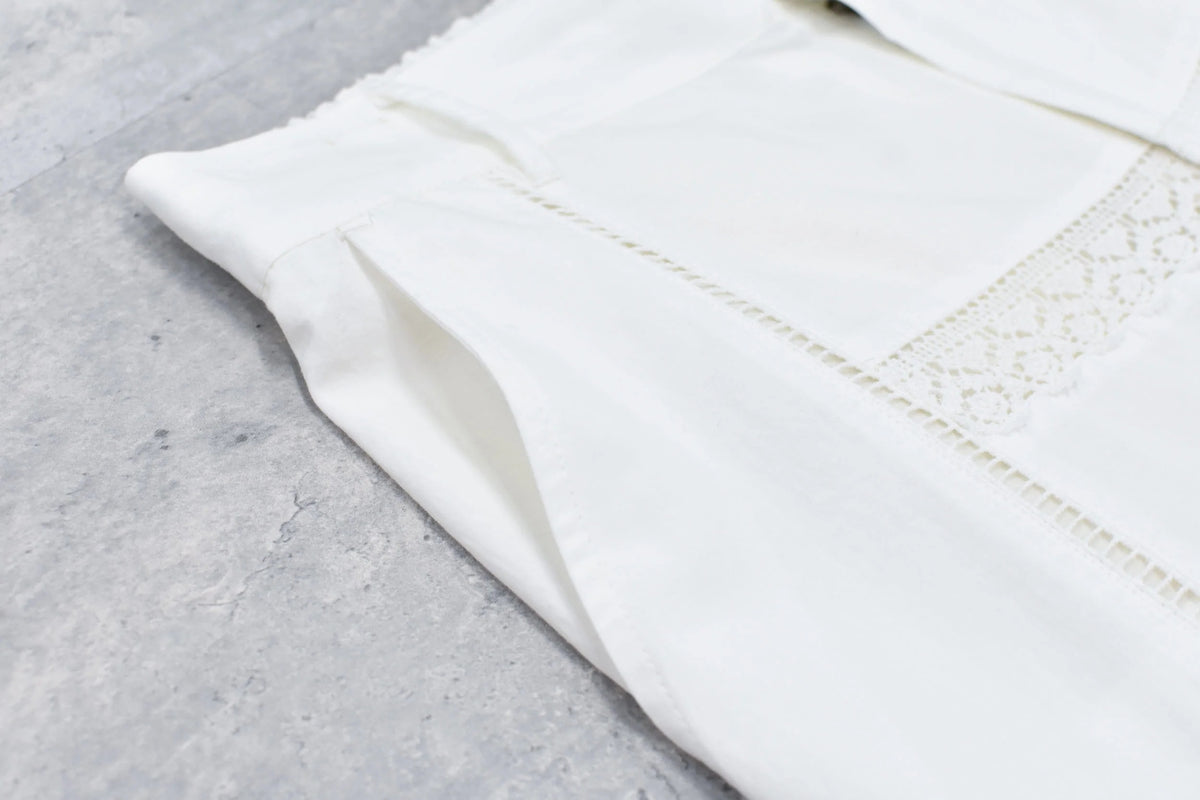 【New Rose】　Ladder Race×Embroidery Pants