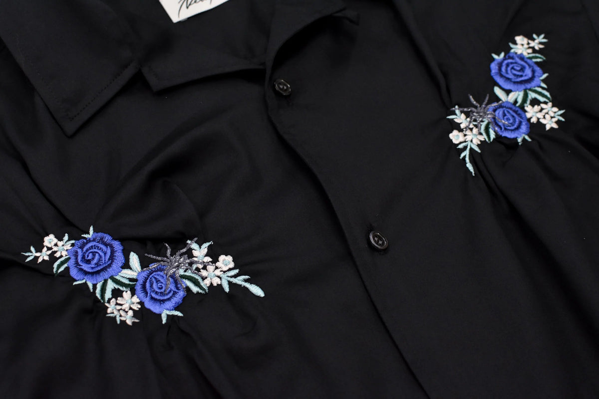 【New Rose】　Embroidery Wrinklework Shirt