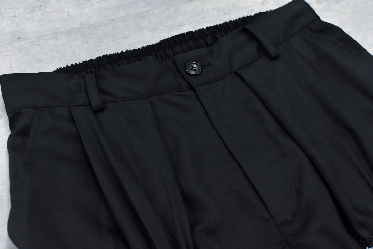 【New Rose】　Embroidery Wrinklework Tuck Pants