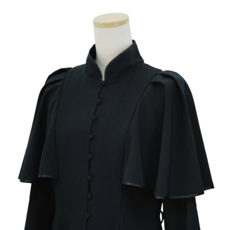 【Sheglit】シェグリット　●予約●"Sacred"ケープワンピース　ホワイト×ブラック/ブラック×ブラック