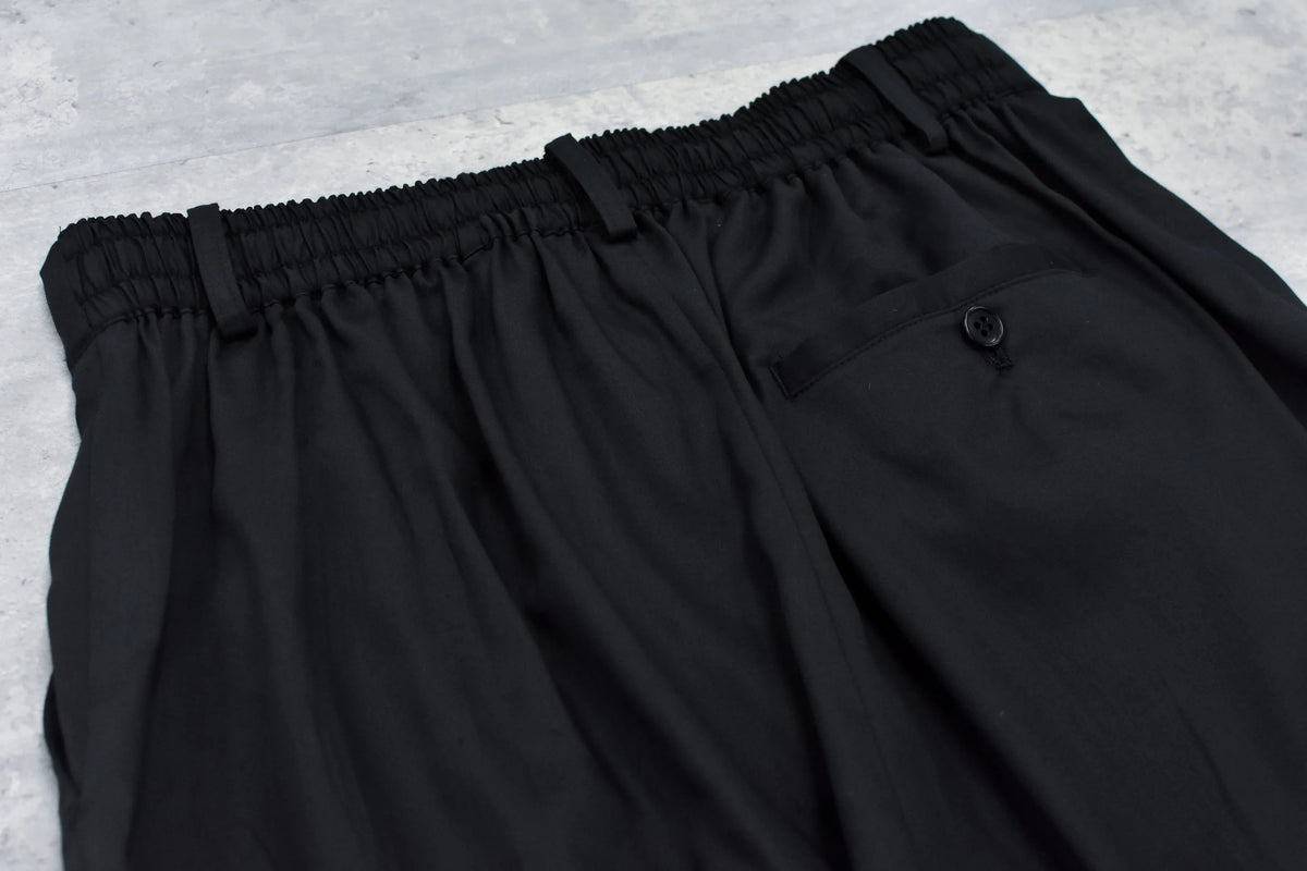 【New Rose】　Embroidery Wrinklework Tuck Pants