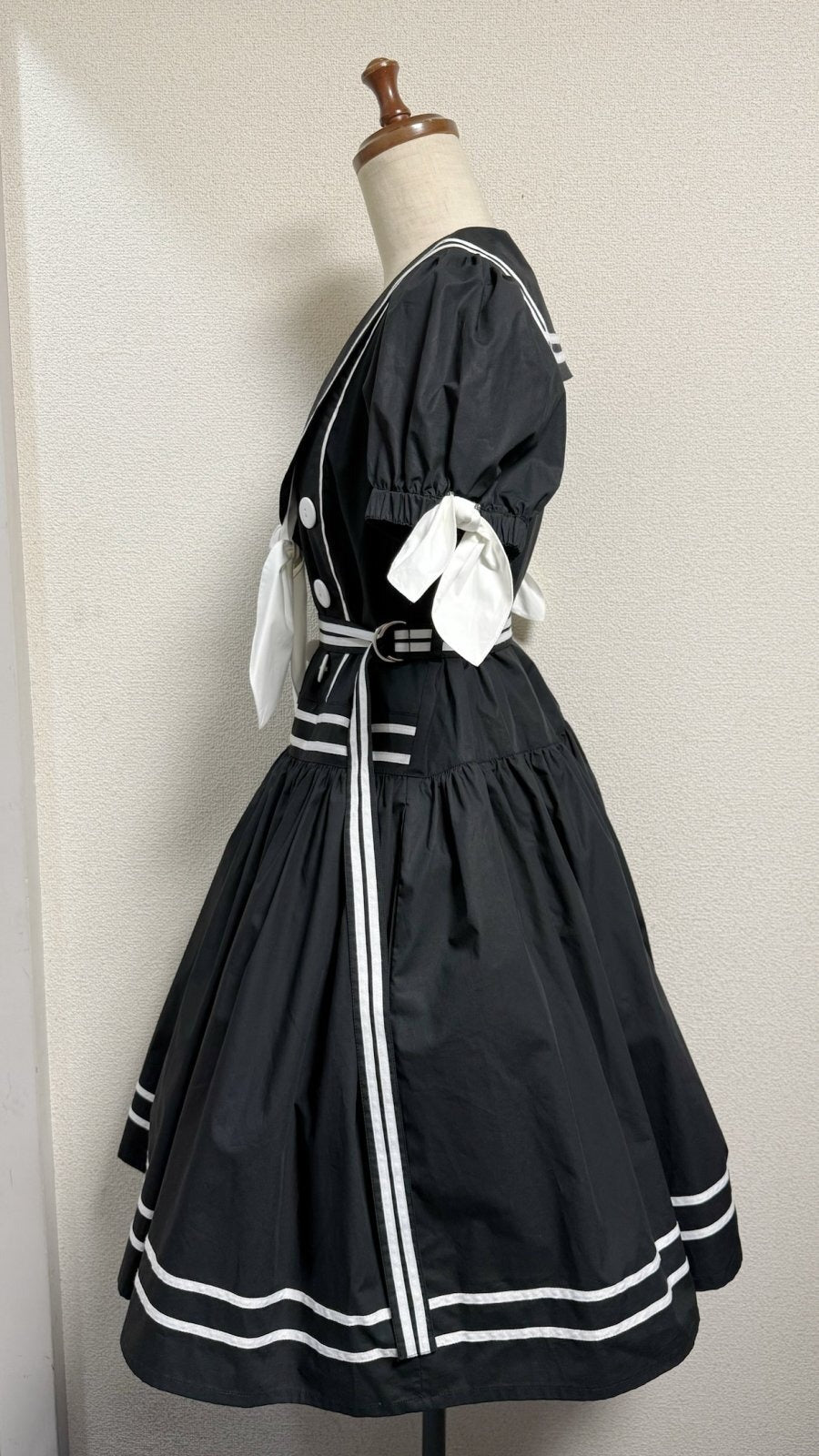 【Physical Drop】フィジカルドロップ　ノスタルジックセーラーワンピース【レギュラーサイズ・黒・ノーマル丈】