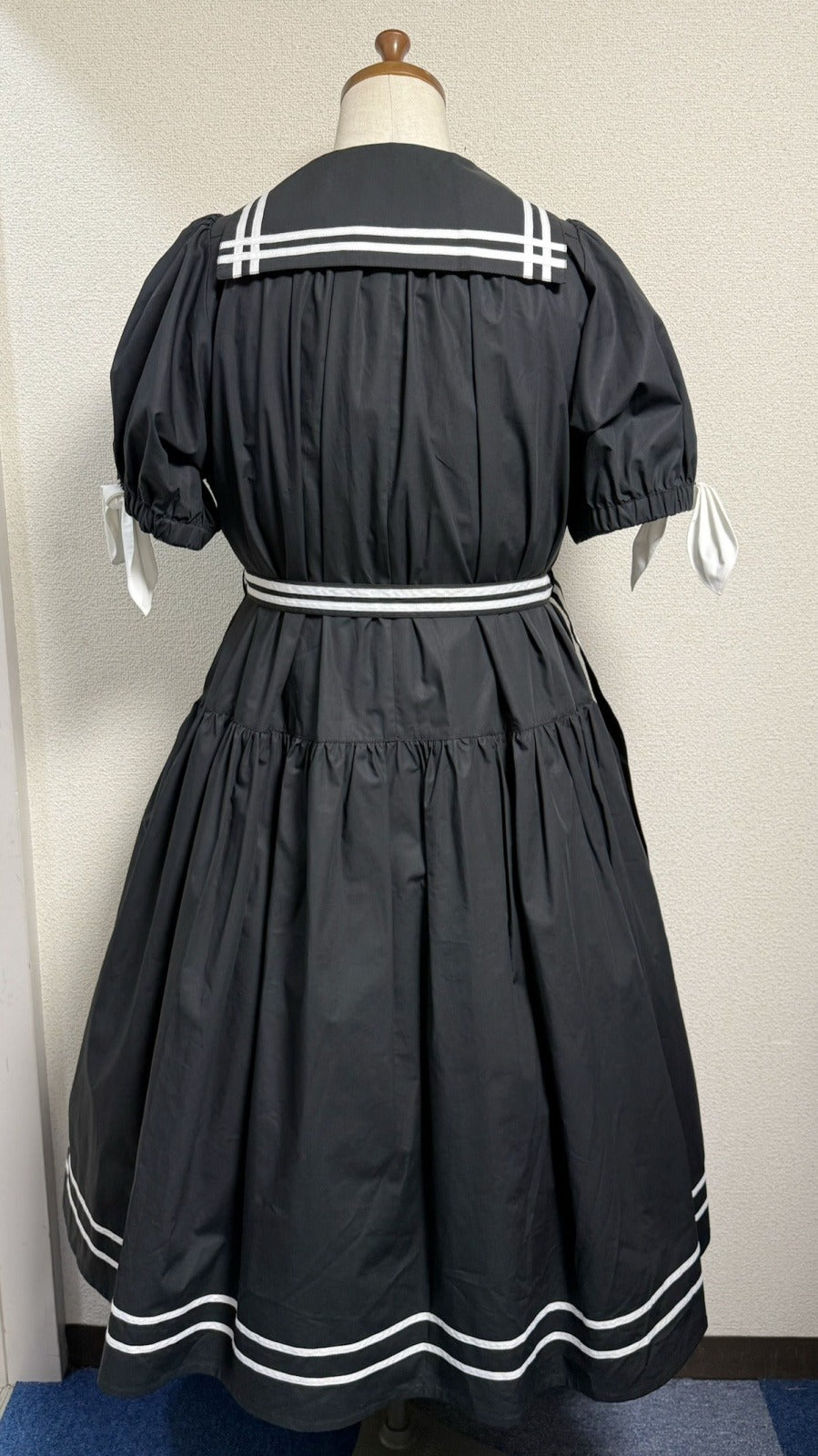 【Physical Drop】フィジカルドロップ　ノスタルジックセーラーワンピース【プラスサイズサイズ・黒・ノーマル丈】