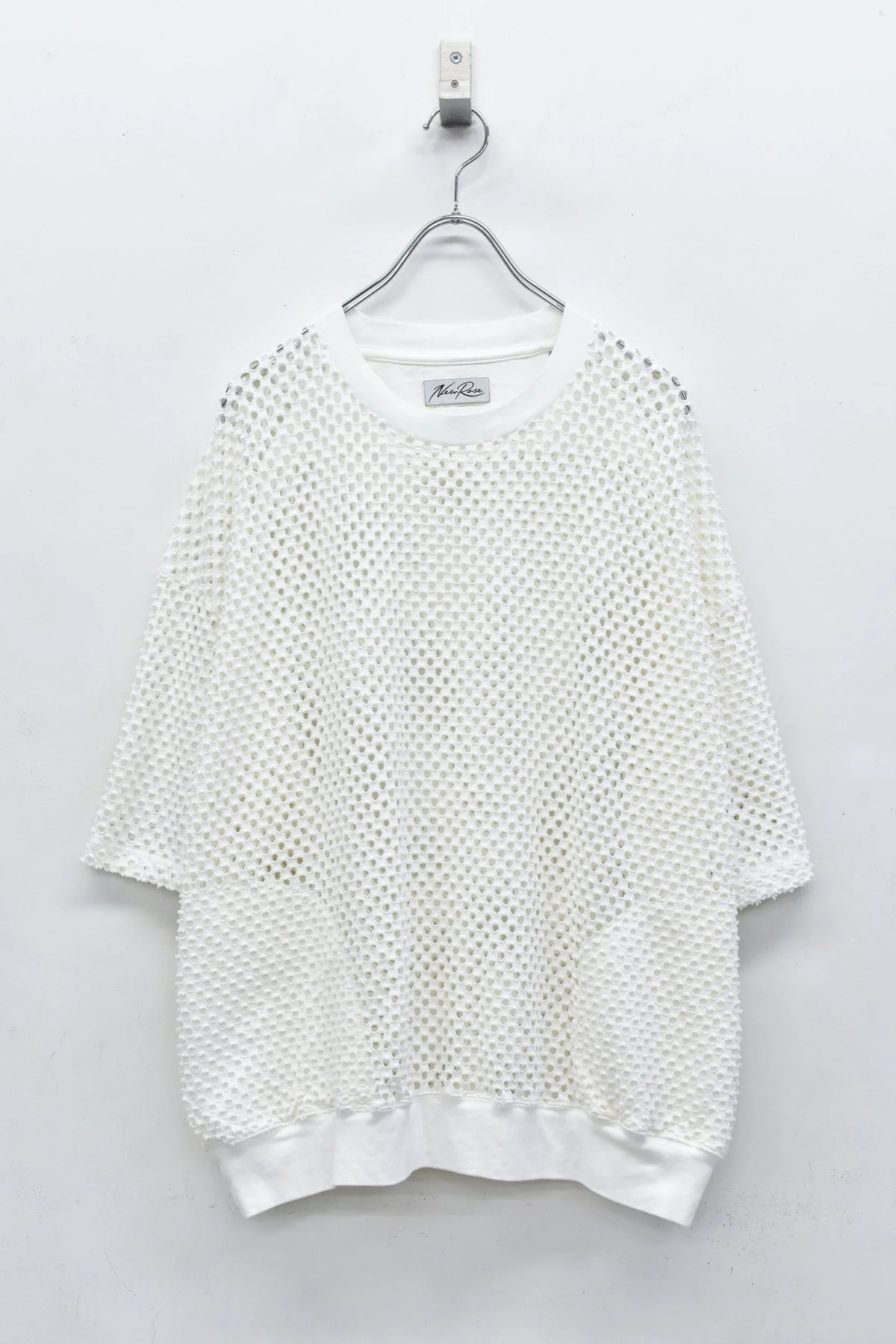 【New Rose】　Punched Fabric Side Pocket T-shirt