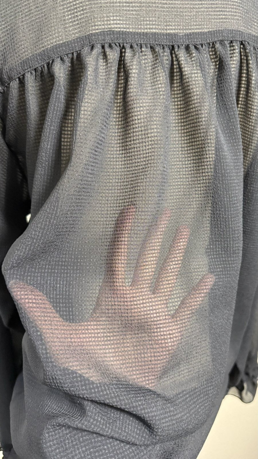 【Physical Drop】フィジカルドロップ　スタンドカラーフリルブラウス【黒・長袖】