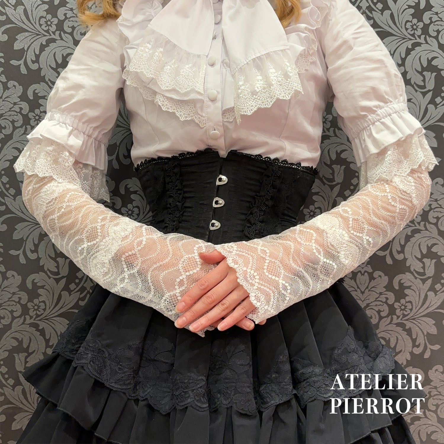 【ATELIER PIERROT】 Misty -Akkord -Longhandschuhe weiß