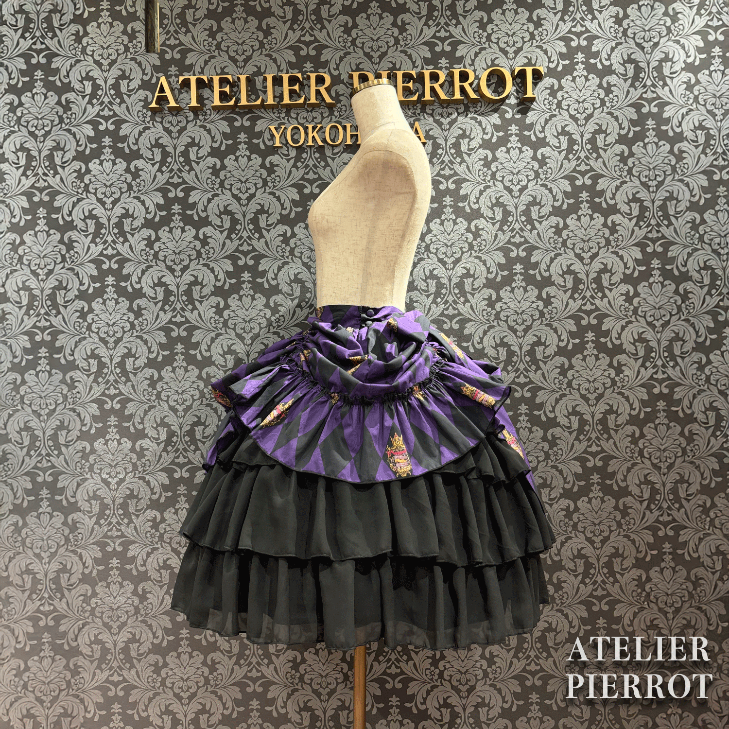 【ATELIER PIERROT】　"Diamond Circus"Skirt    白×白/ワイン/パープル/グリーン/黒×白