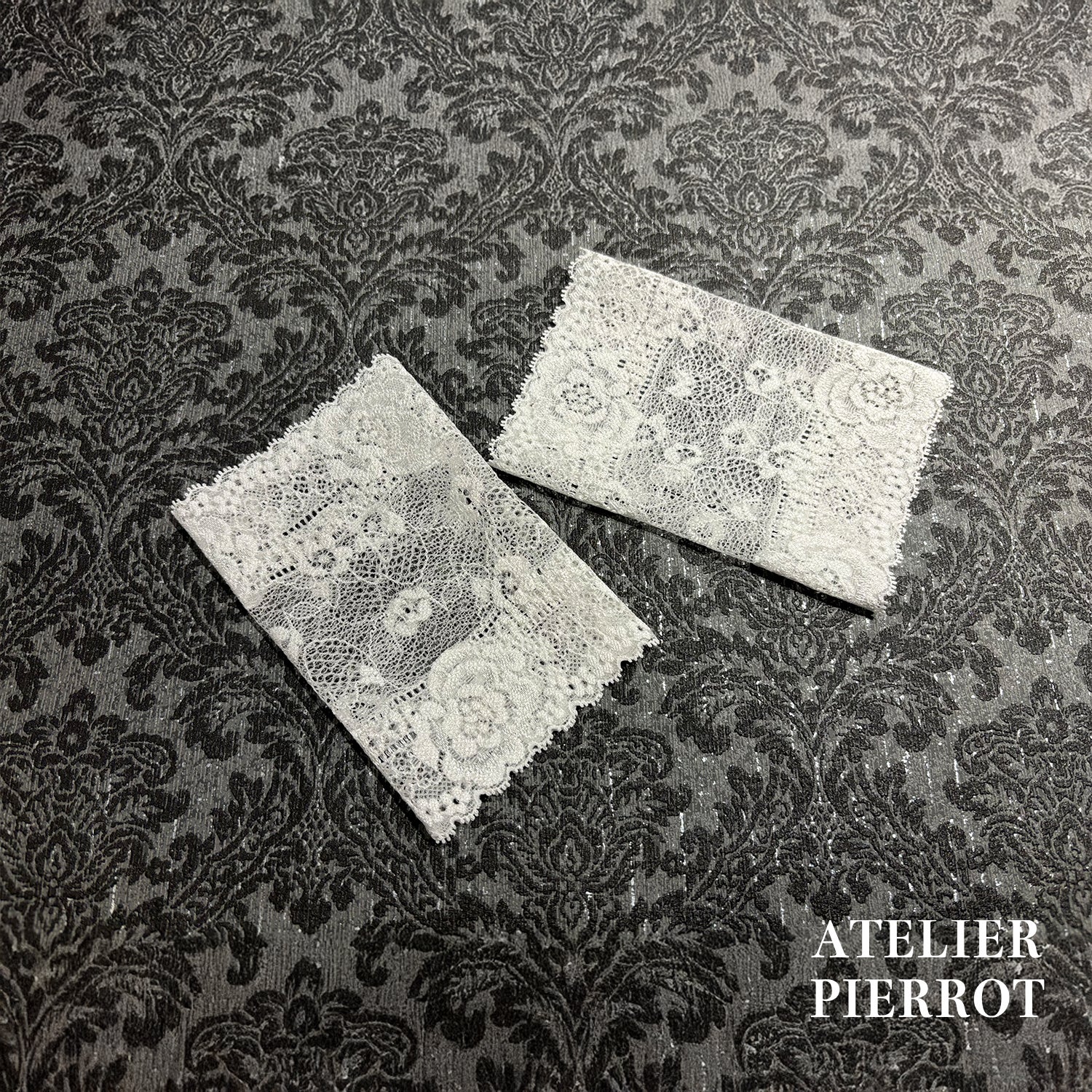【ATELIER PIERROT】 Misty acorde guantes cortos blancos