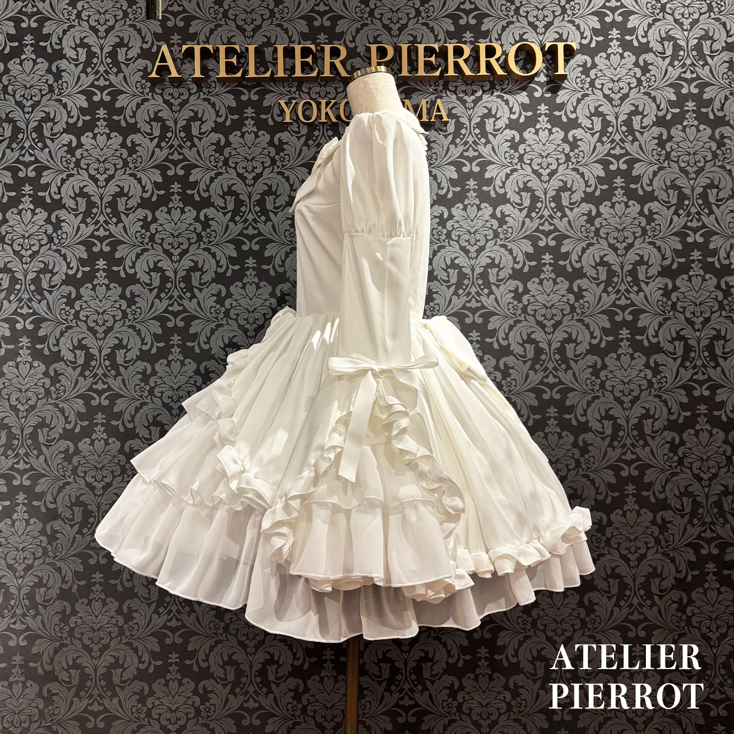 【ATELIER PIERROT】frilly丝带美女连衣裙白色/波尔多/海军/黑色