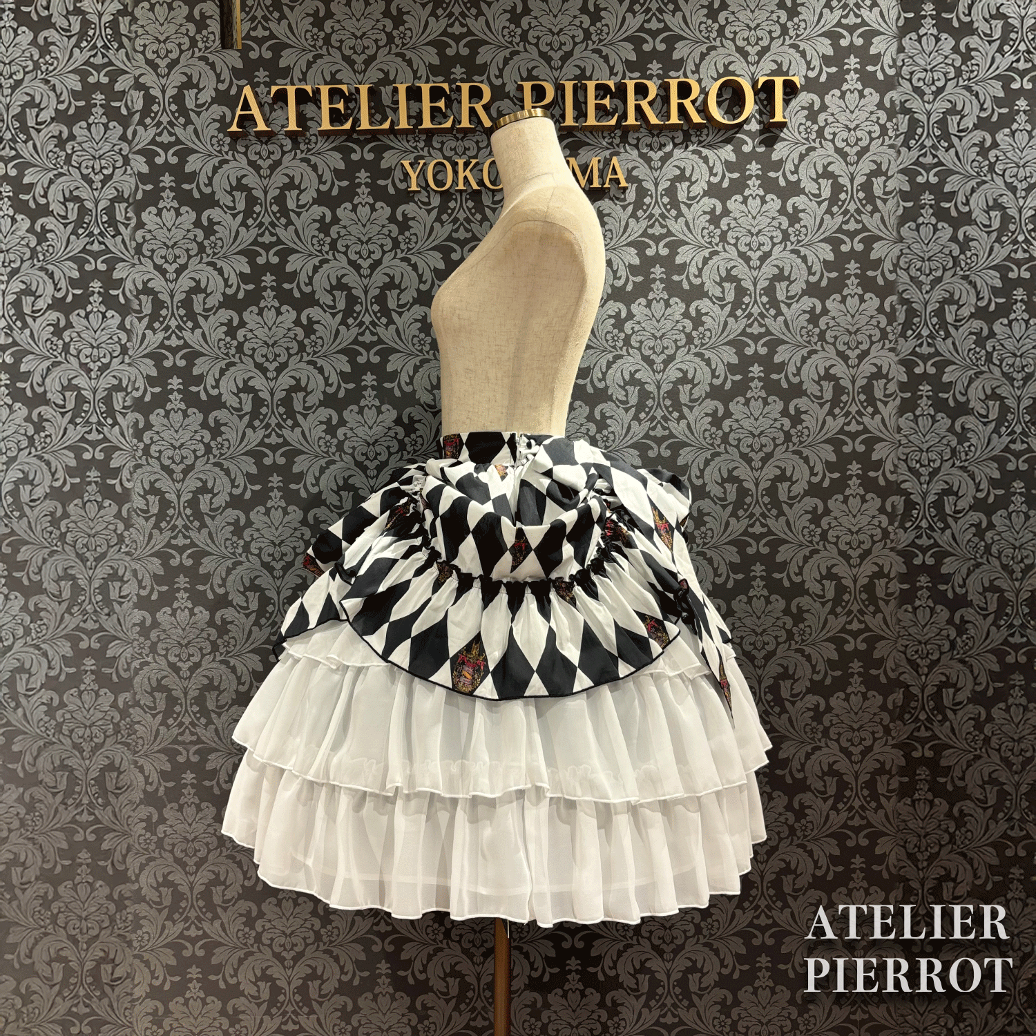 【ATELIER PIERROT】　"Diamond Circus"Skirt    白×白/ワイン/パープル/グリーン/黒×白