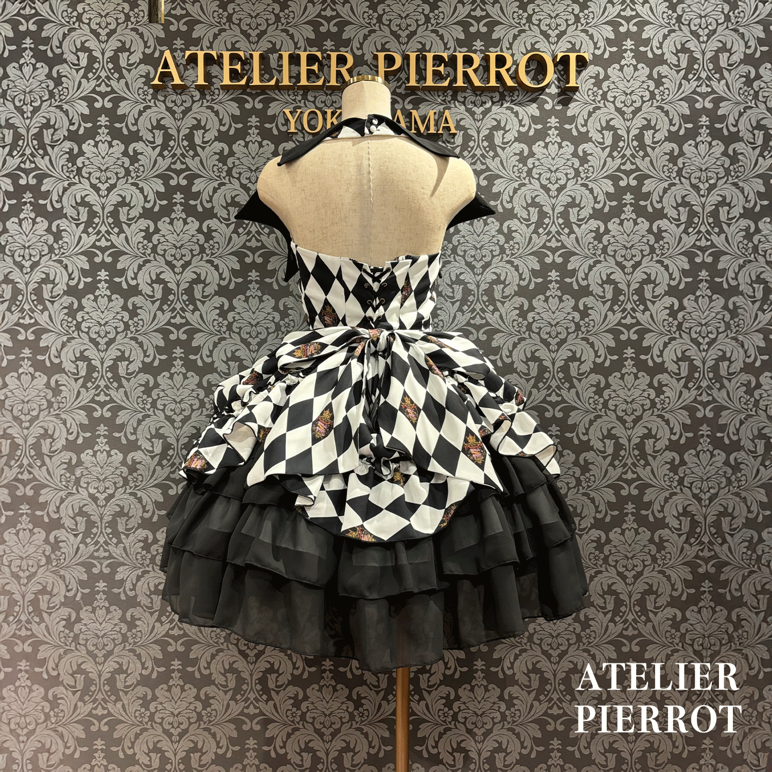 　【ATELIER PIERROTBatwing Waltz Dress白色×黑色/波尔多/海蓝色/黑色