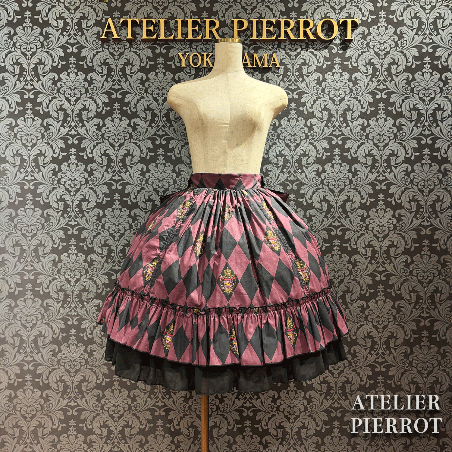 【ATELIER PIERROT】　"Diamond Circus"Skirt    白×白/ワイン/パープル/グリーン/黒×白